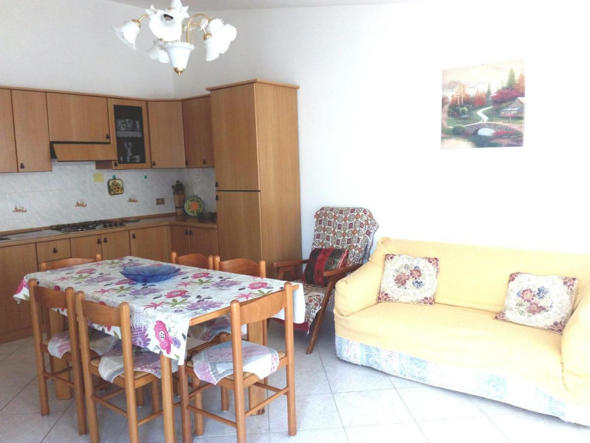 Santu Luisu Iun P2230 Lägenhet Galtellì Exteriör bild